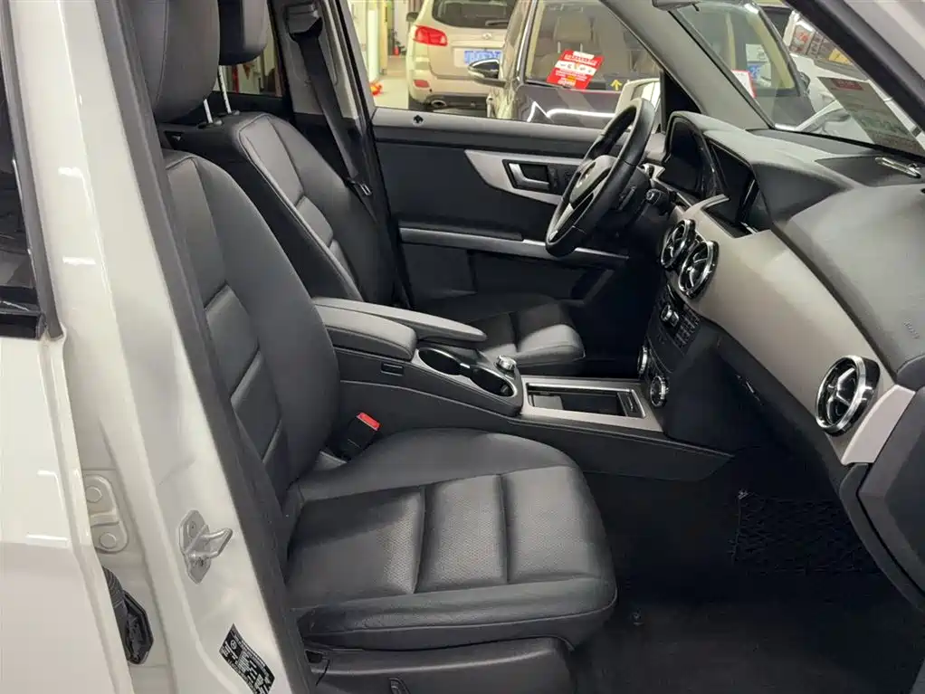 Mercedes-Benz GLK-Class 2014 GLK 260 4MATIC Dynamic фото 10