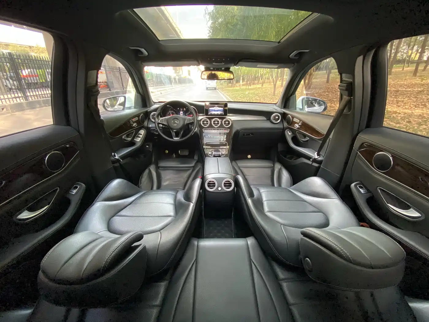 Mercedes-Benz GLC 2019 GLC 260 L 4MATIC Dynamic фото 29