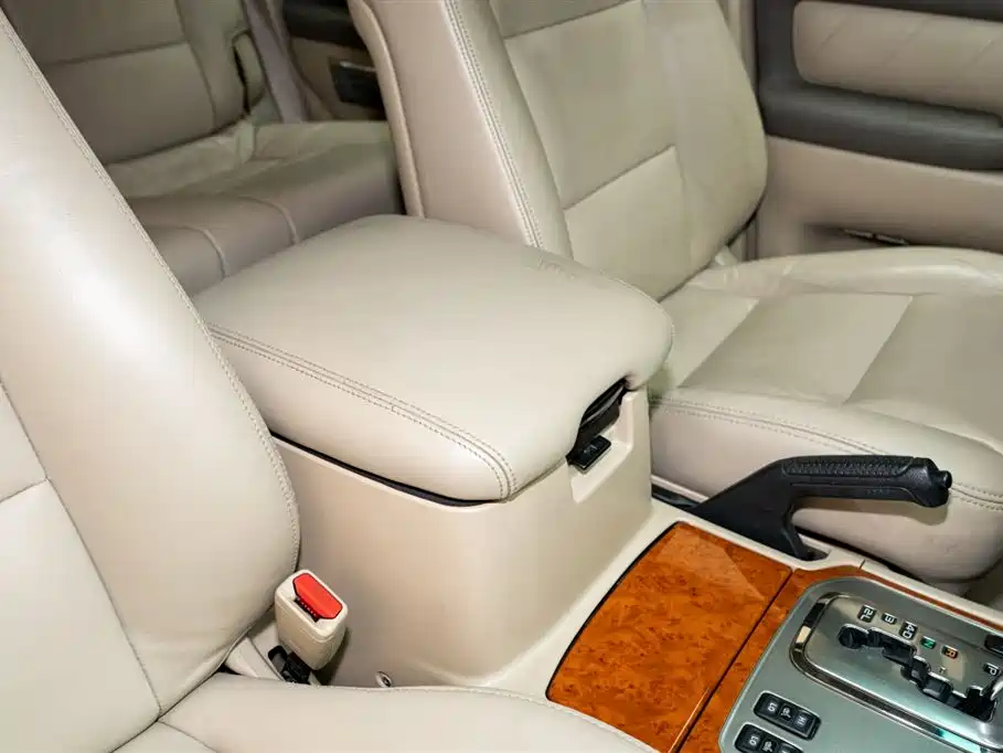Toyota Land Cruiser (Import) фото 18