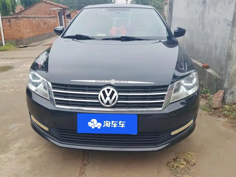 Volkswagen Lavida 2013 Facelift Classic 1.6L Manual Trend фото 2
