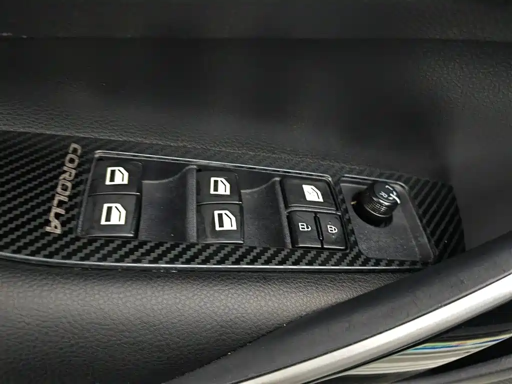 Toyota Corolla 2023 1.8L Smart Hybrid Dual Engine Pioneer Edition фото 9