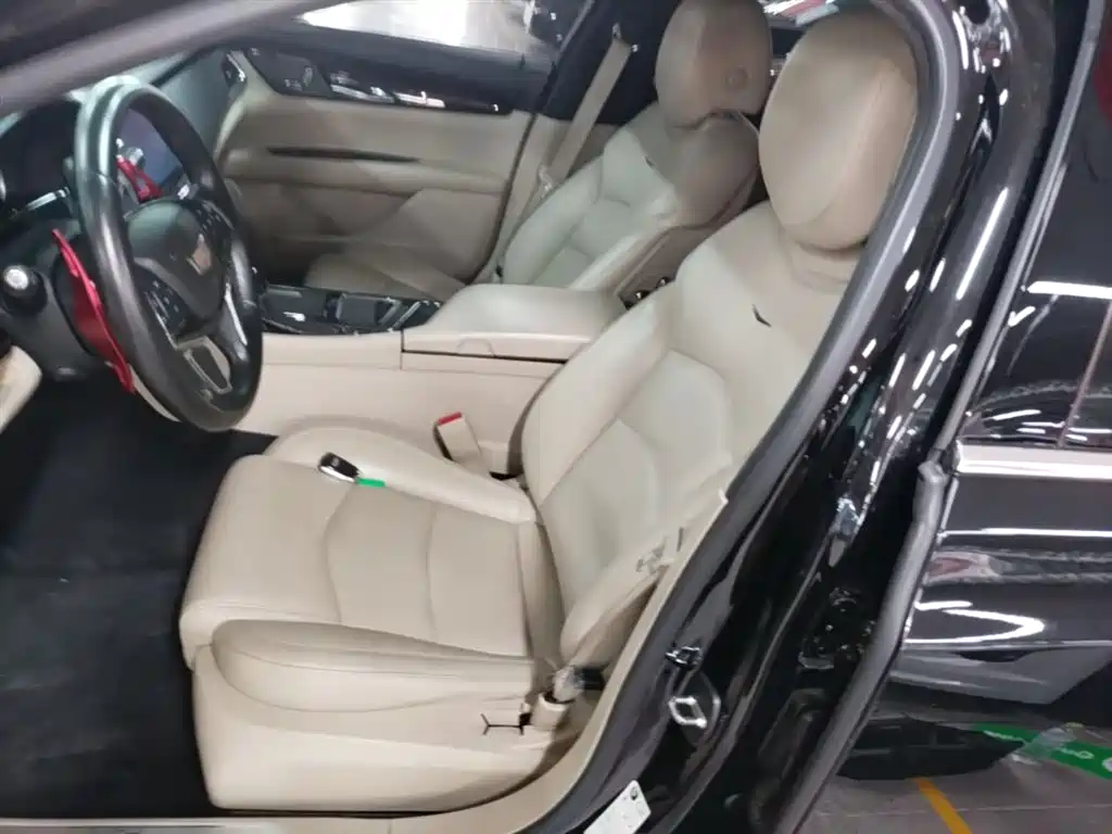 Cadillac CT6 2016 28T Fashion фото 15