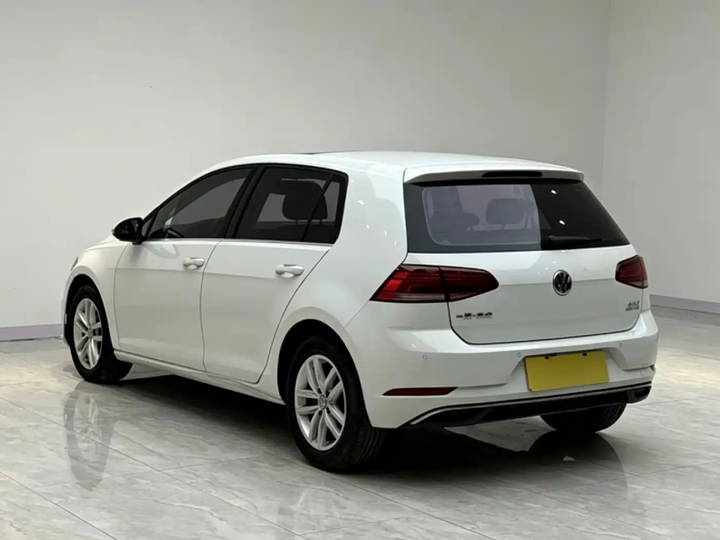 Volkswagen Golf 2018 230TSI Automatic Comfort фото 5