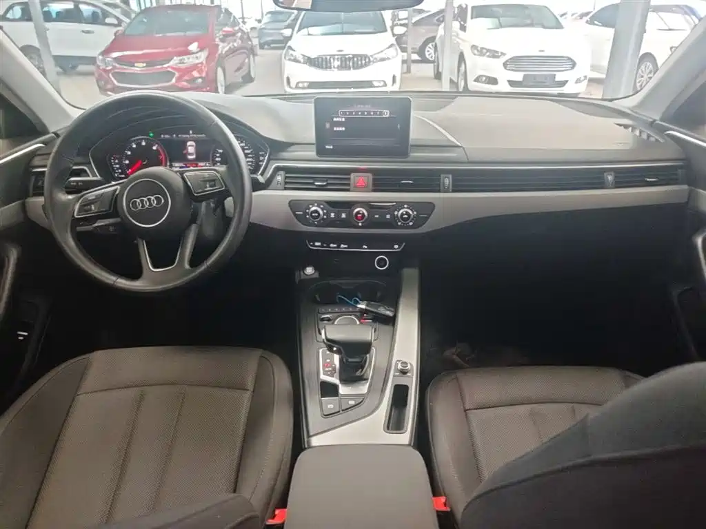 Audi A4L 2019 40 TFSI Progressive (China VI) фото 10