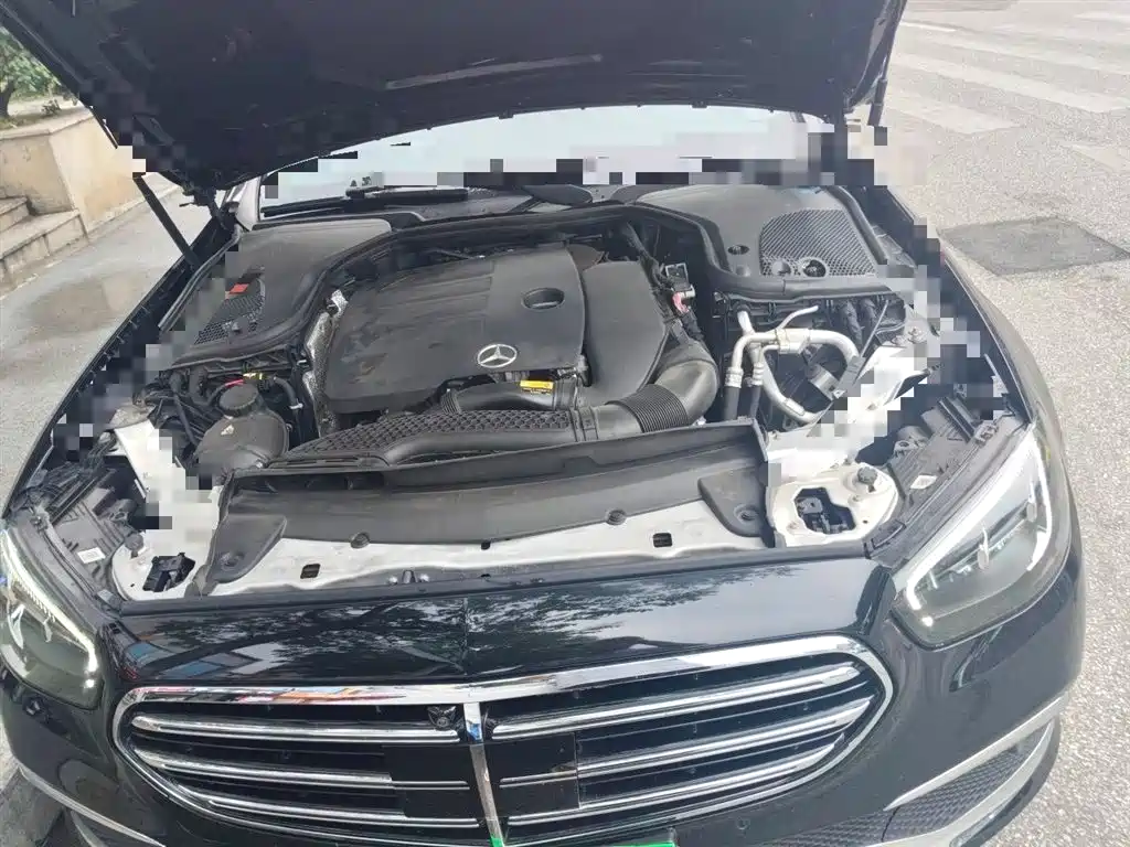 Mercedes-Benz E-Class 2023 E 300 L Fashion фото 11