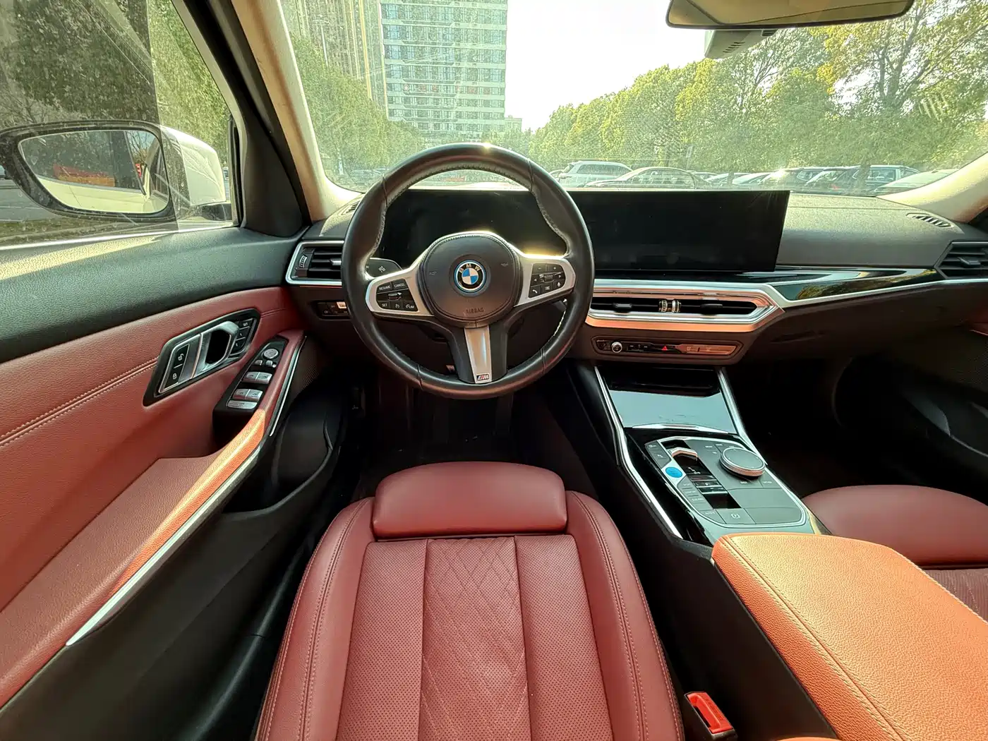 BMW i3 2022 eDrive 35 L фото 10