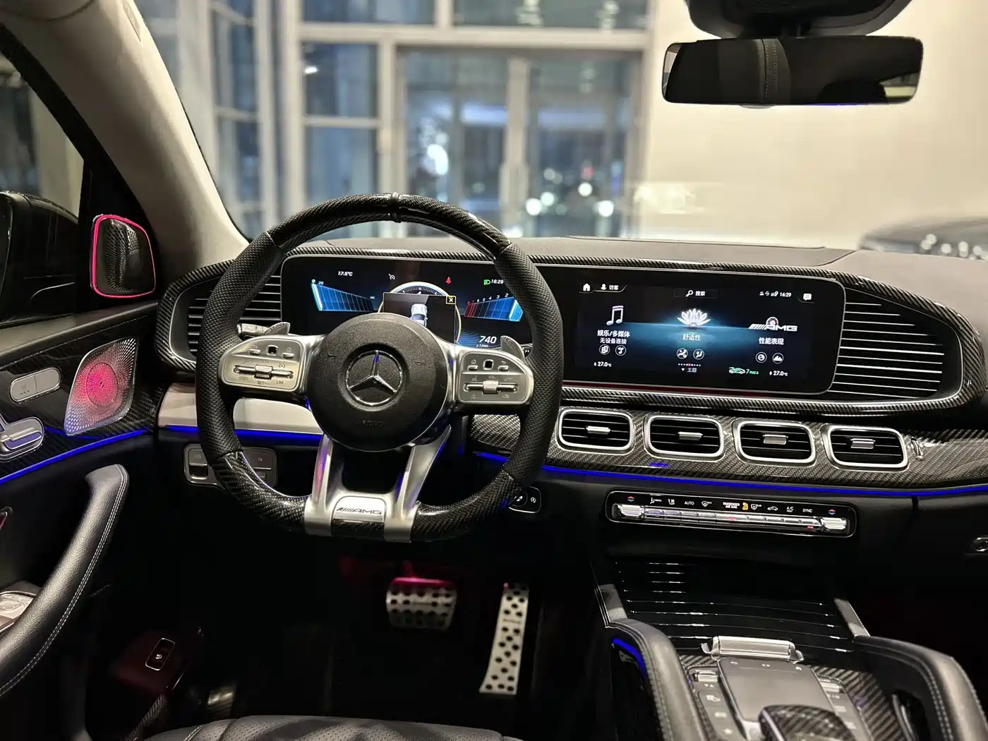 Mercedes-Benz GLE Coupe 2020 GLE 350 4MATIC Coupe SUV Fashion фото 7