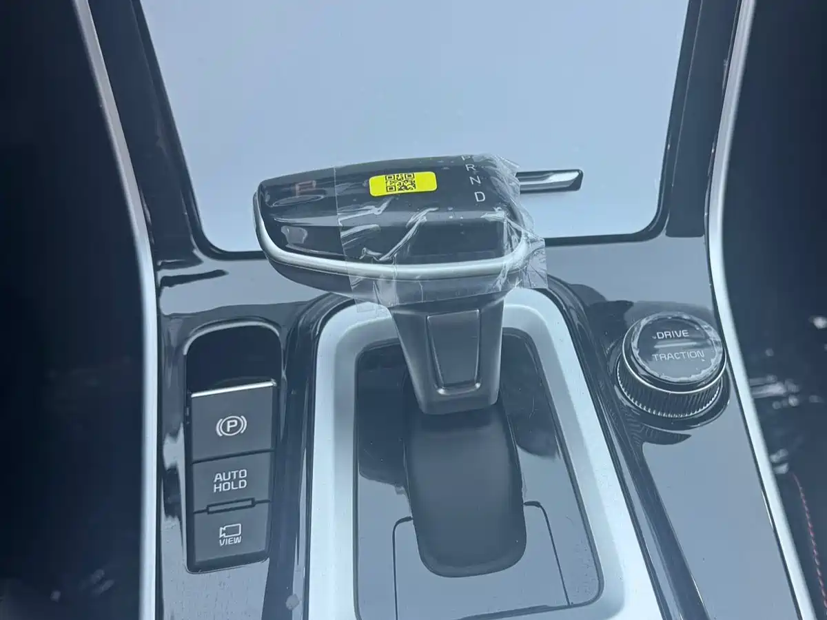 Kia Seltos 2026 Model 1.5L IVT Luxury Comfort Edition фото 8