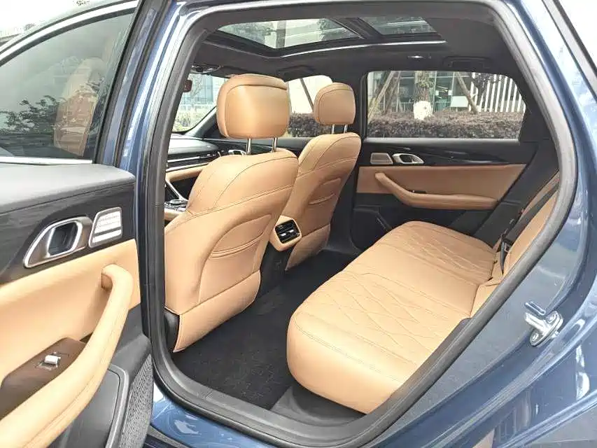 Geely Galaxy Galaxy A7 2025 EM-i фото 5