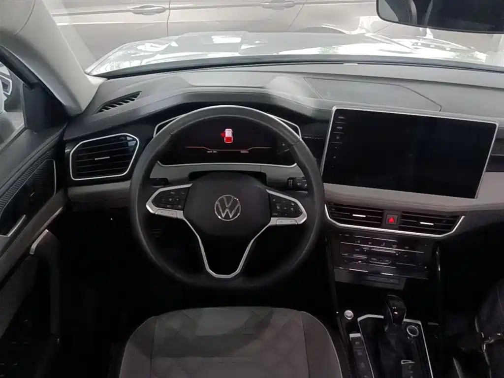 Volkswagen Tayron 2023 300TSI 2WD Luxury Plus Advanced Edition фото 17