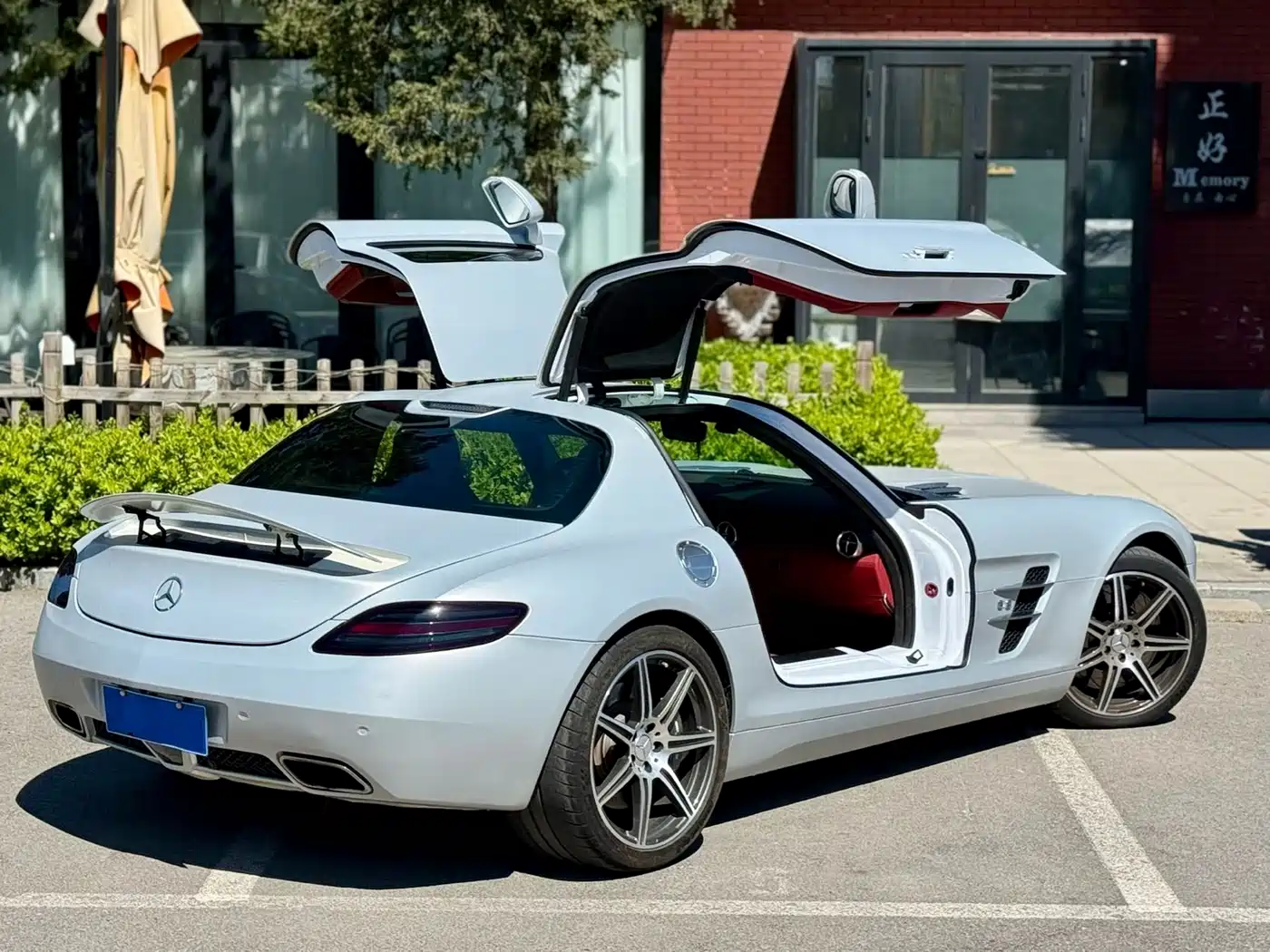 Mercedes-Benz SLS AMG 2011 SLS AMG фото 6