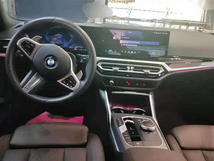 BMW 3 Series 2024 325i M Sport Shadowline Package фото 12