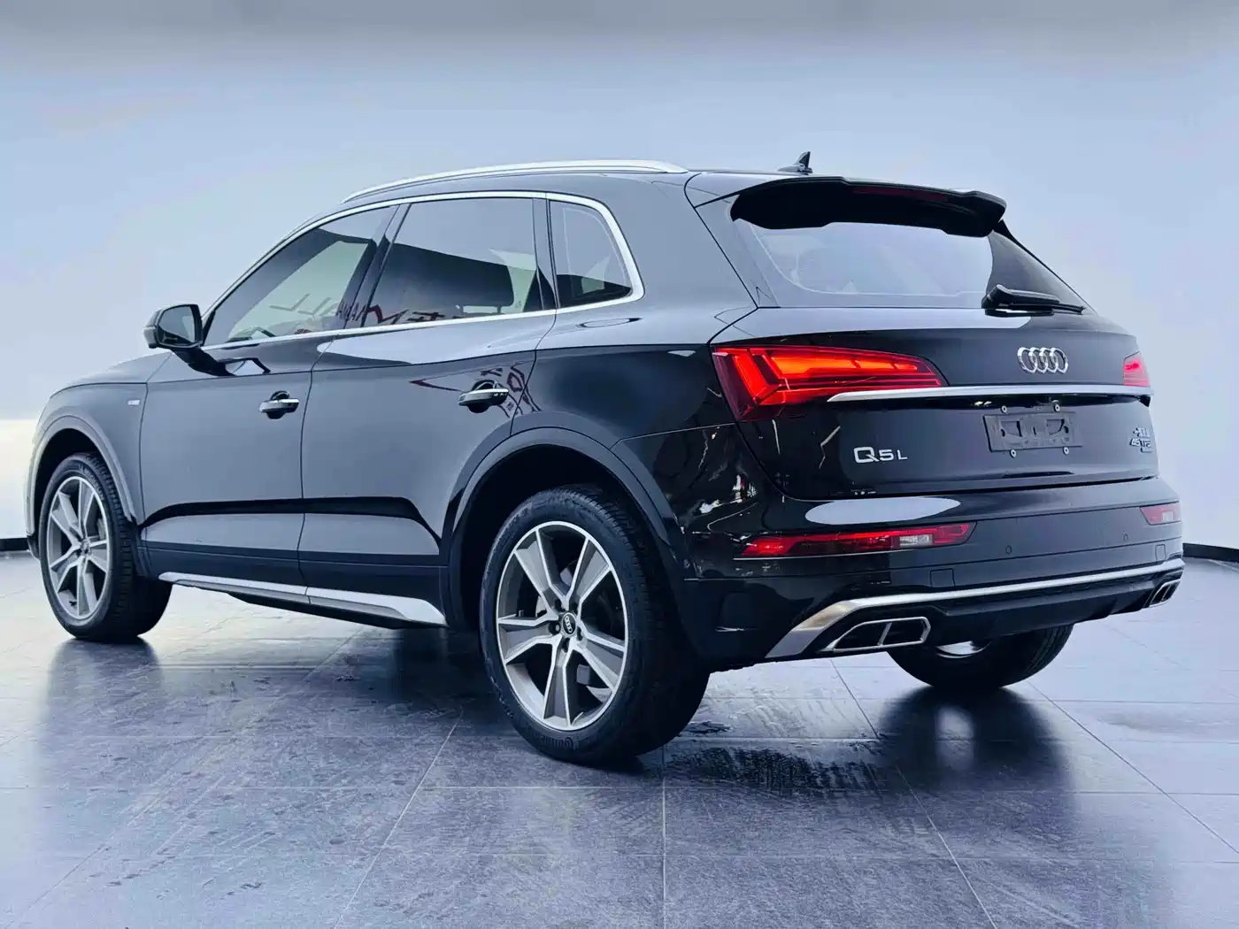 Audi Q5L 2022 Facelift 45T Luxury Dynamic фото 4
