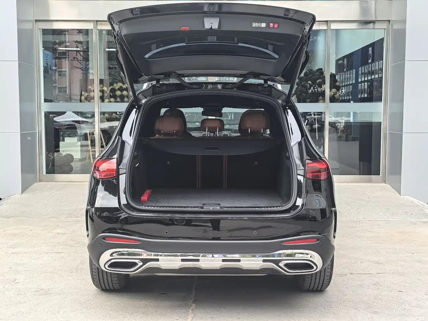 Mercedes-Benz GLC 2024 GLC 300 L 4MATIC Dynamic 5-seater фото 8