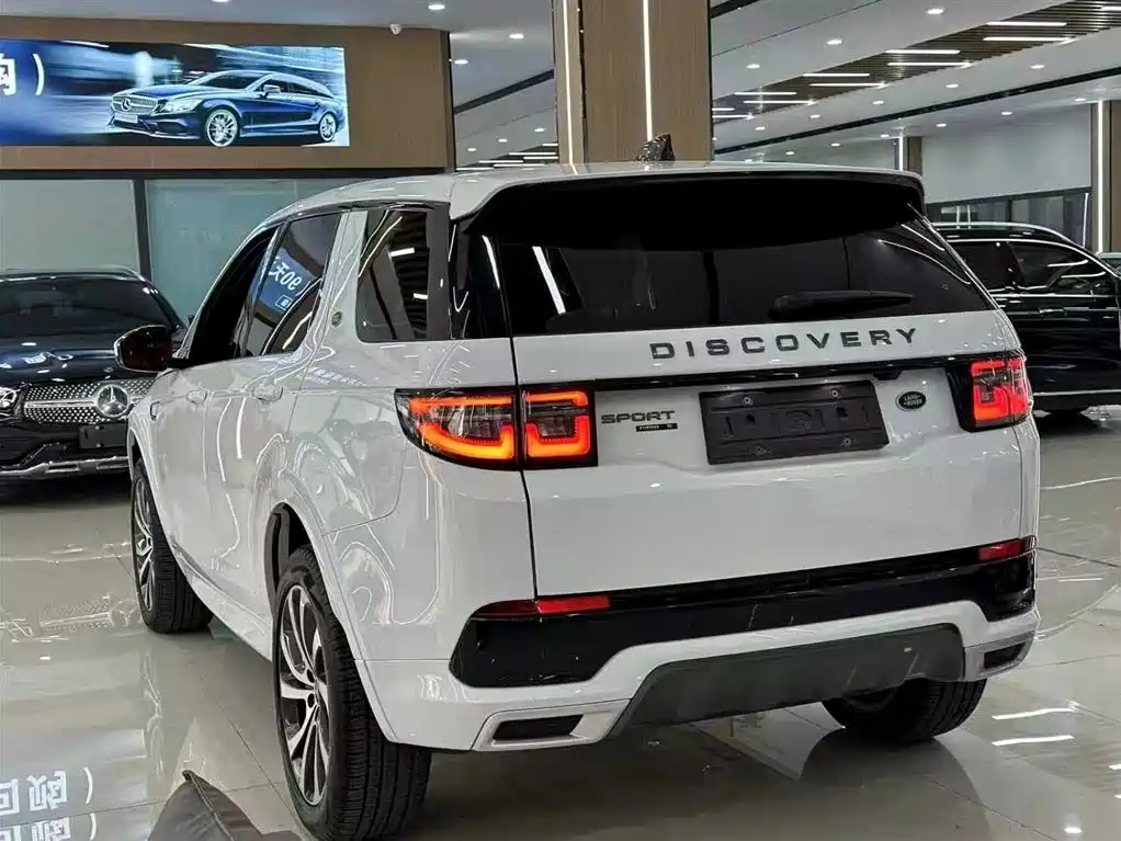 Land Rover Discovery Sport 2020 249PS R-Dynamic Performance фото 7