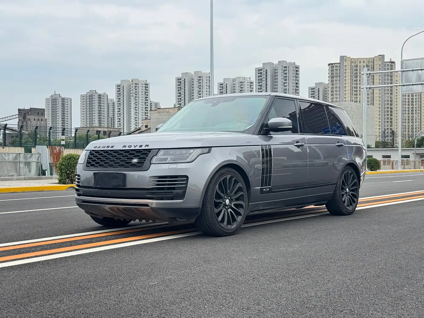 Land Rover Range Rover 2020 3.0 L6 Heritage Extended Edition