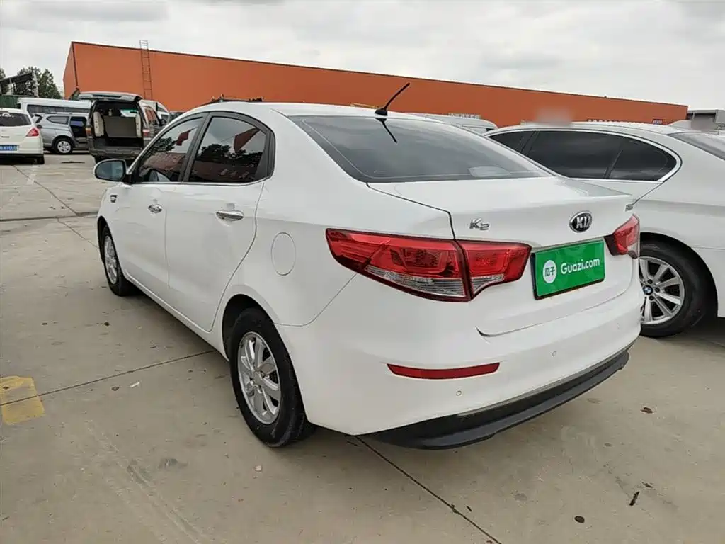 Kia K2 2015 Sedan 1.4L MT GLS фото 23