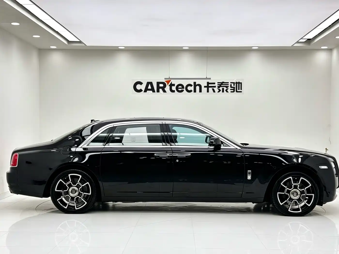 Rolls-Royce Ghost 2016 2014 6.6T Extended Edition