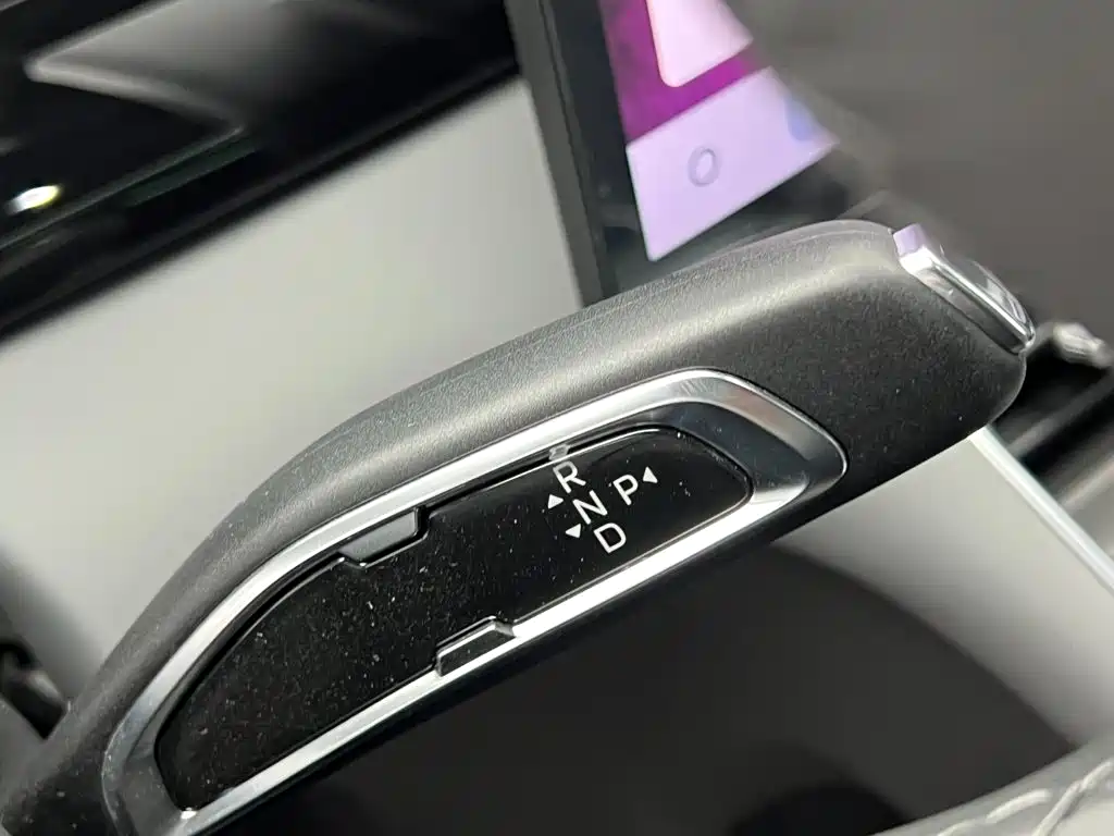 Geely Boyue REV 2026 2026 1.5L 220km Relax+