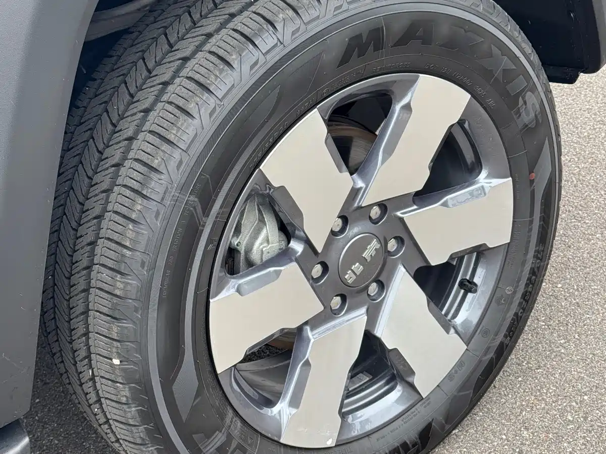 BAIC ORV Beijing Off-Road BJ40 Range Extender 2025 Standard Edition фото 11