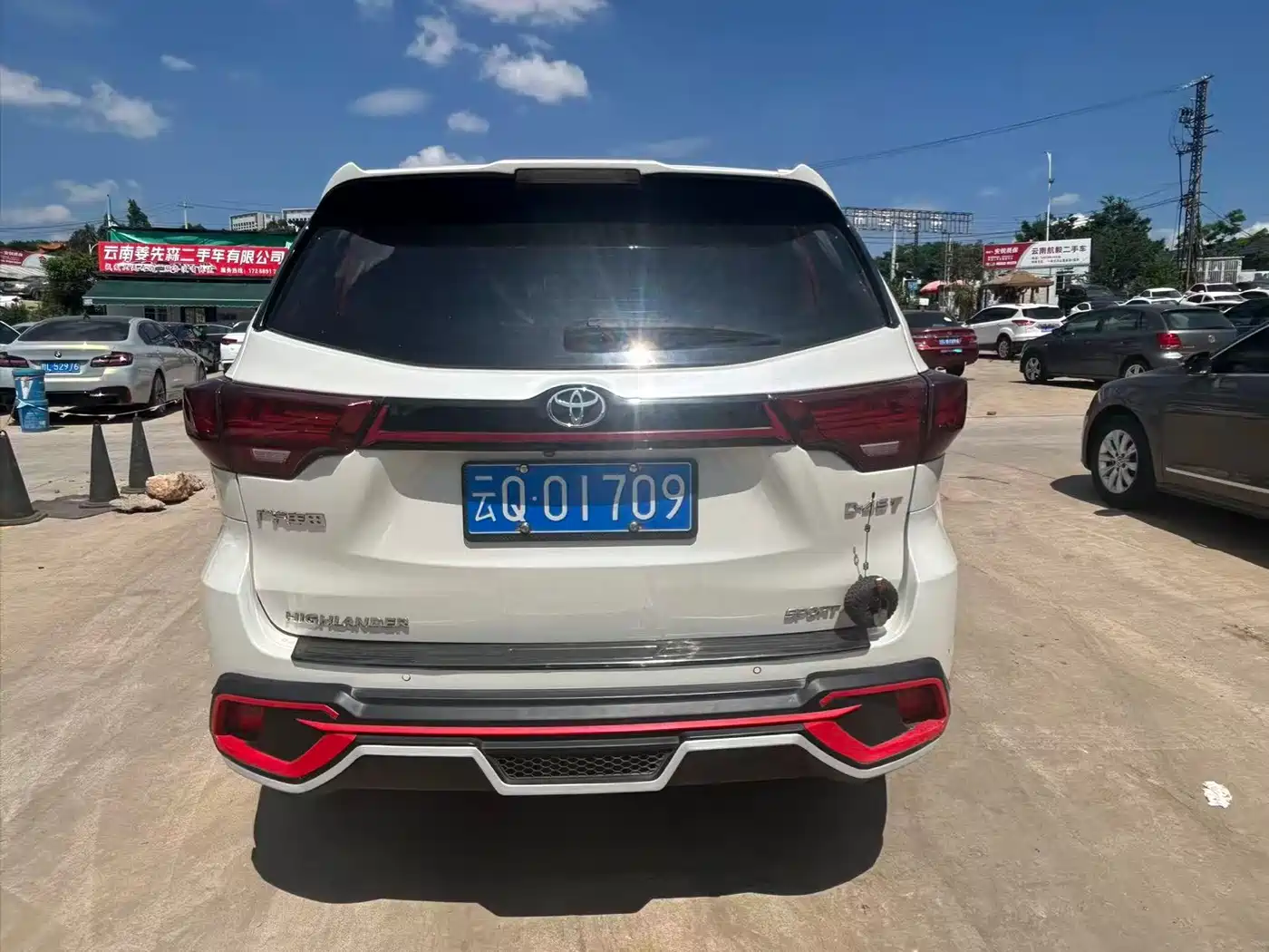 Toyota Highlander 2018 2.0T 4WD Luxury 7-seater China VI фото 8