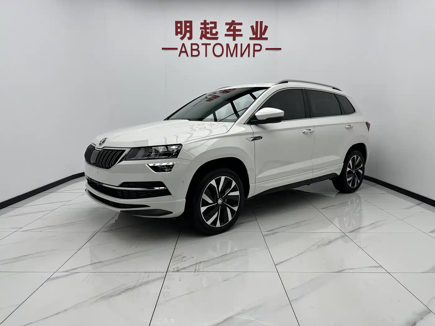 Škoda Karoq 2022 TSI280 Luxury Edition