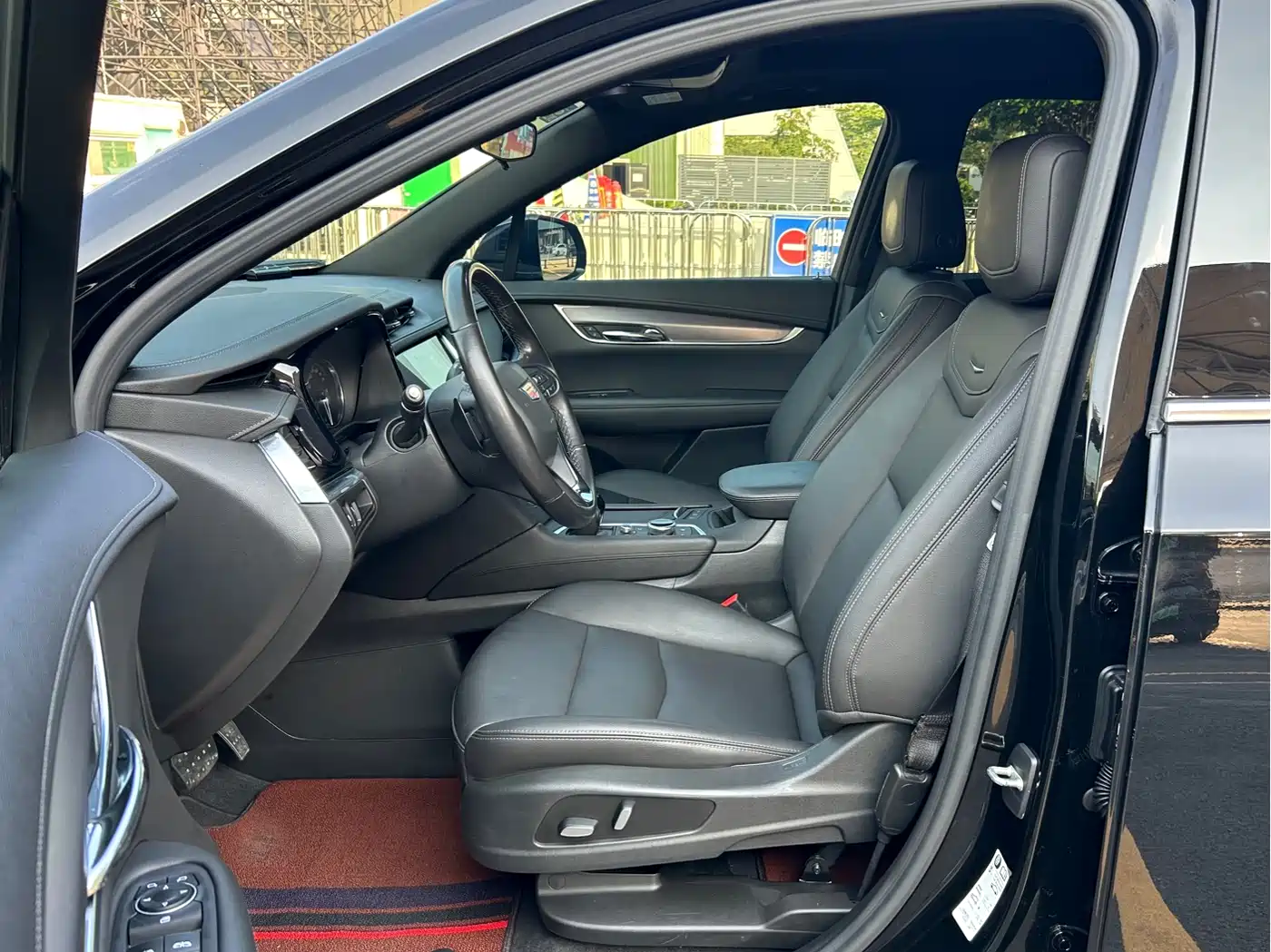 Cadillac XT6 2020 28T 7-Seater AWD Trend Edition фото 8
