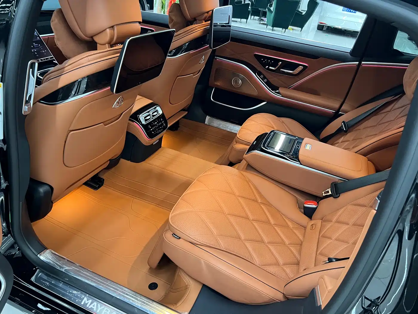 Mercedes-Benz Maybach S-Class 2024 Facelift S 480 4MATIC фото 8