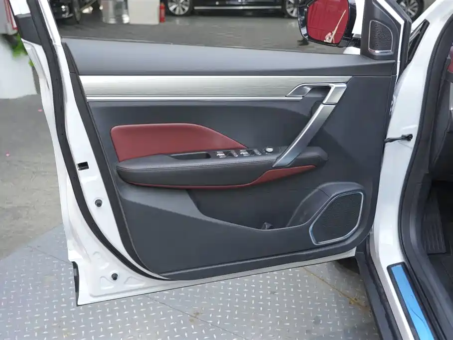 GEELY AUTOMOBILE BINYUE