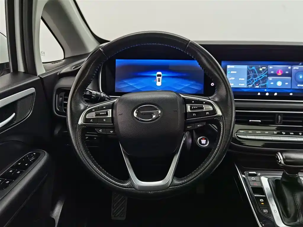 GAC Trumpchi Trumpchi M6 2021 270T DCT Luxury Edition (7-seater) фото 11