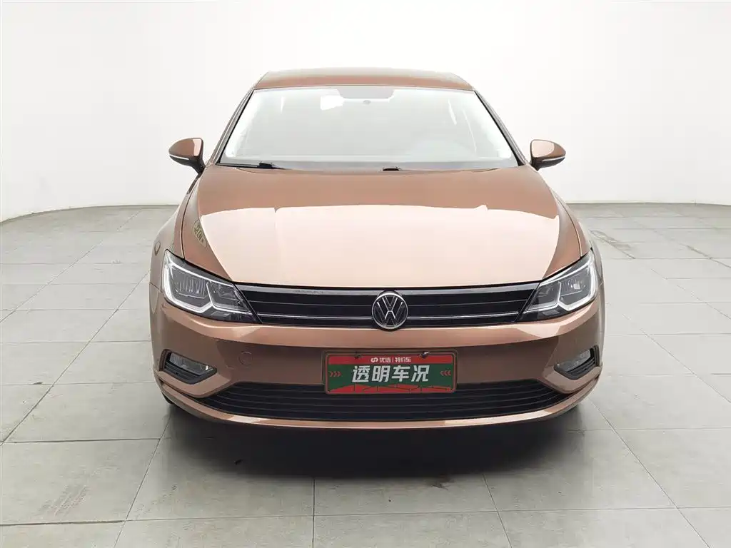 Volkswagen Lamando 2018 230TSI DSG Trend Edition фото 3