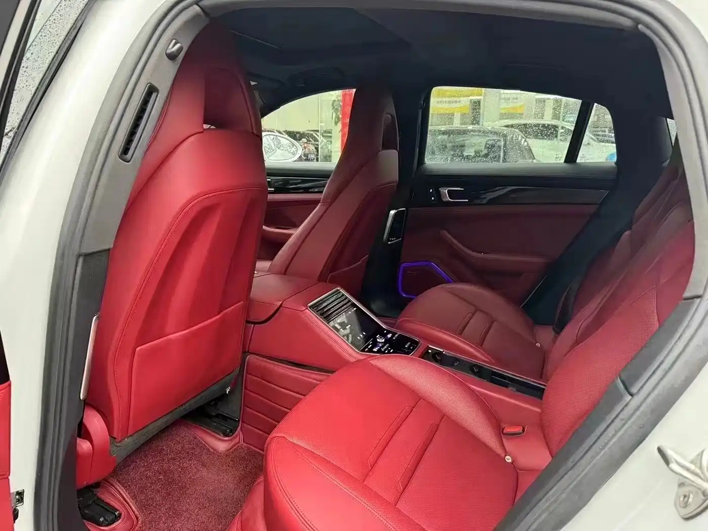 Porsche Panamera 2020 Panamera 10th Anniversary Edition 2.9T фото 6