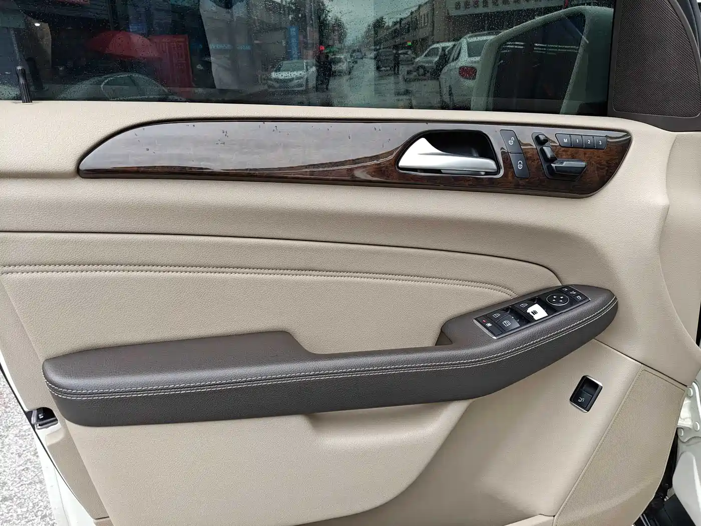 Mercedes-Benz M-Class фото 6