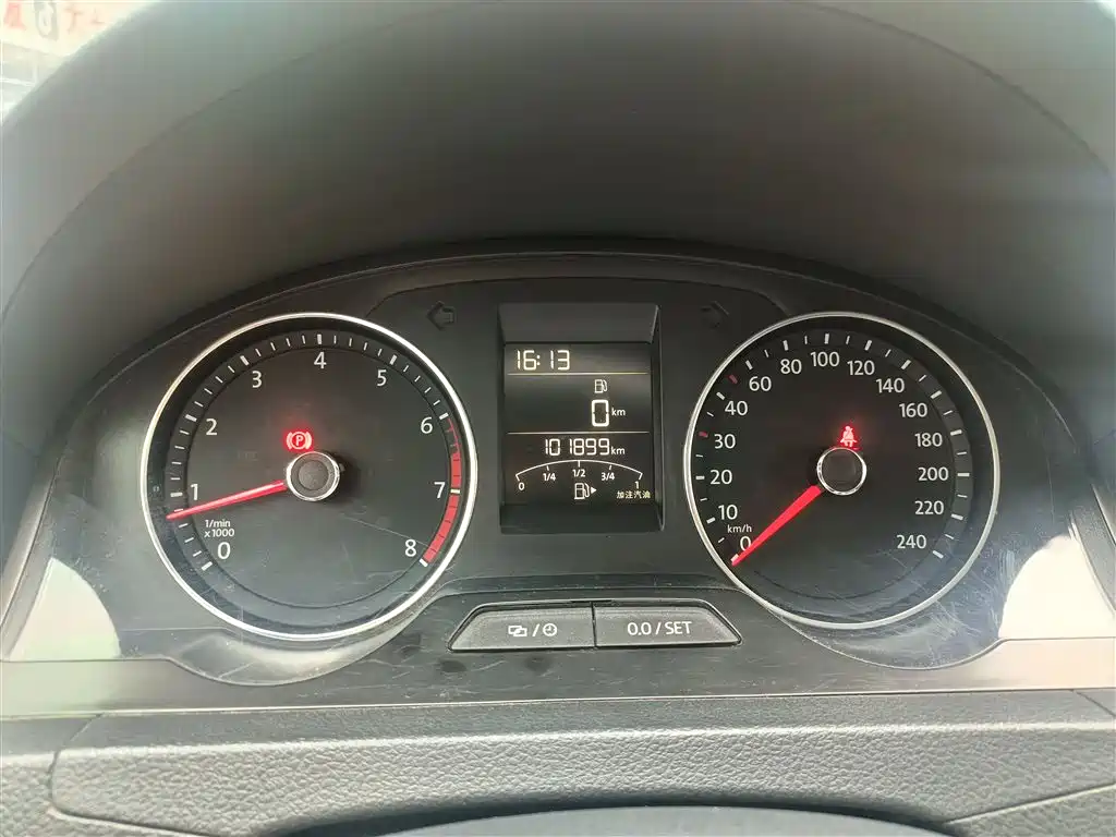 Volkswagen Santana 2015 Gran Santana 1.6L Manual Comfort фото 12