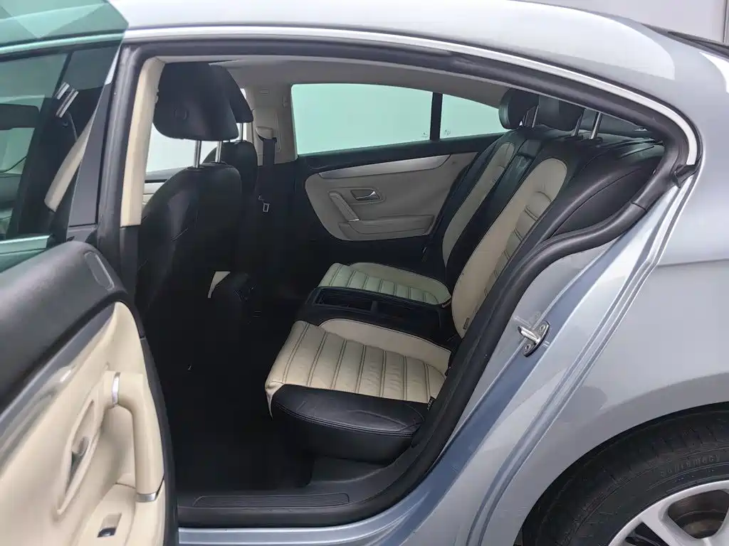 Volkswagen CC 2010 2009 3.6FSI Top Edition