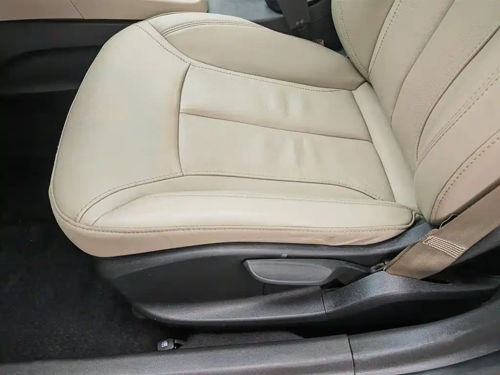 Buick Excelle 2017 15N Automatic Luxury фото 20