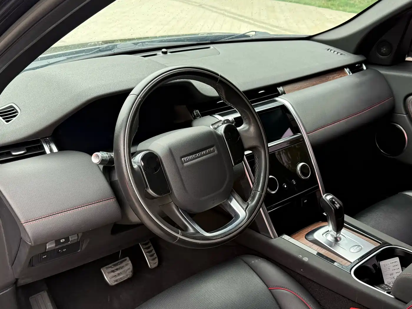 LAND ROVER DISCOVER SPORTS