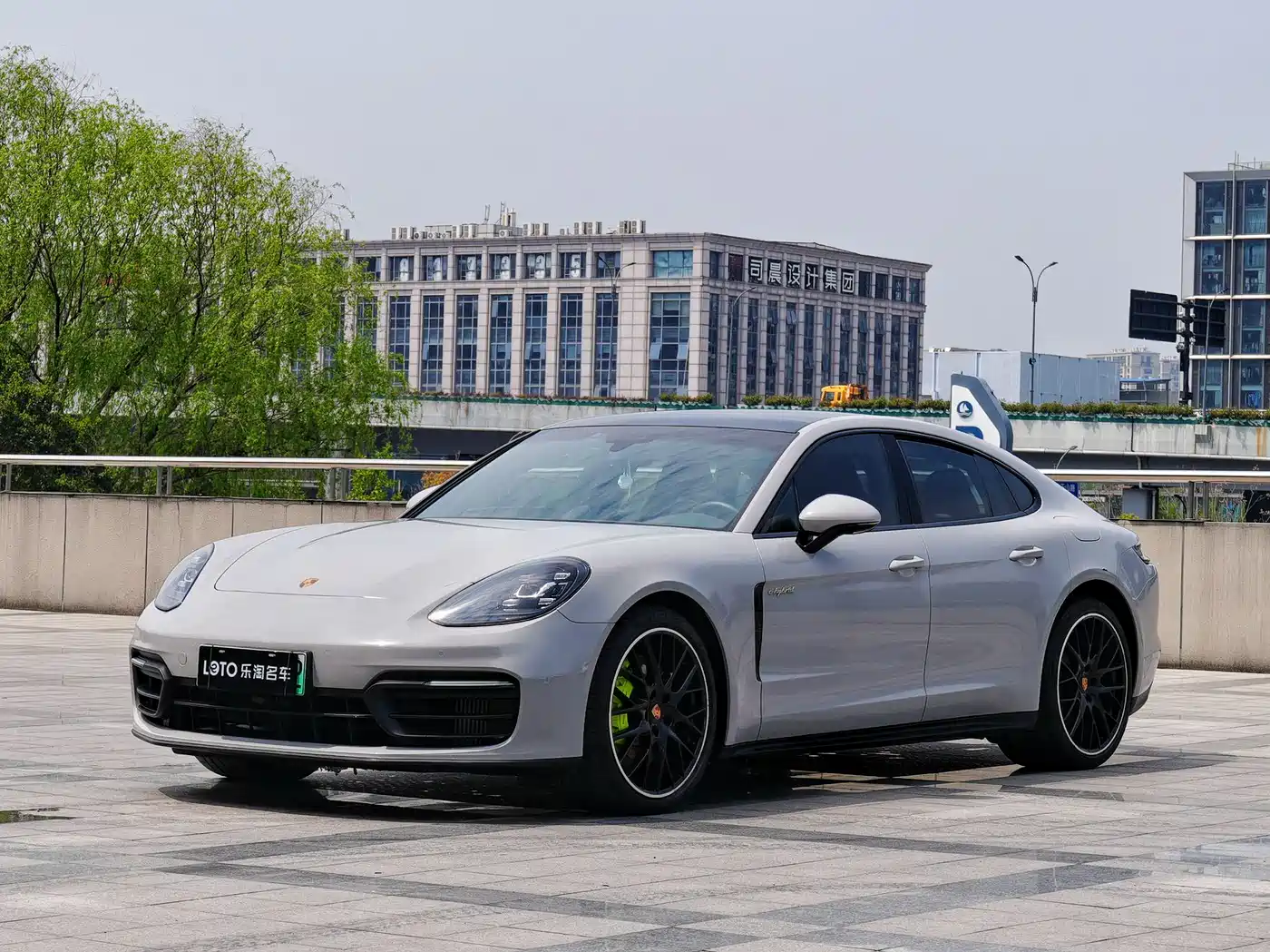 PORSCHE PANAMERA NEW ENERGY