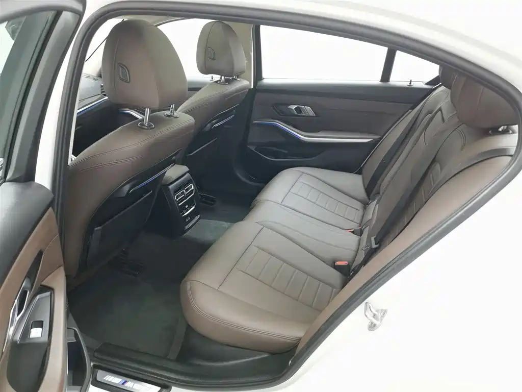 BMW 3 Series 2020 Facelift 325Li M Sport Package фото 15