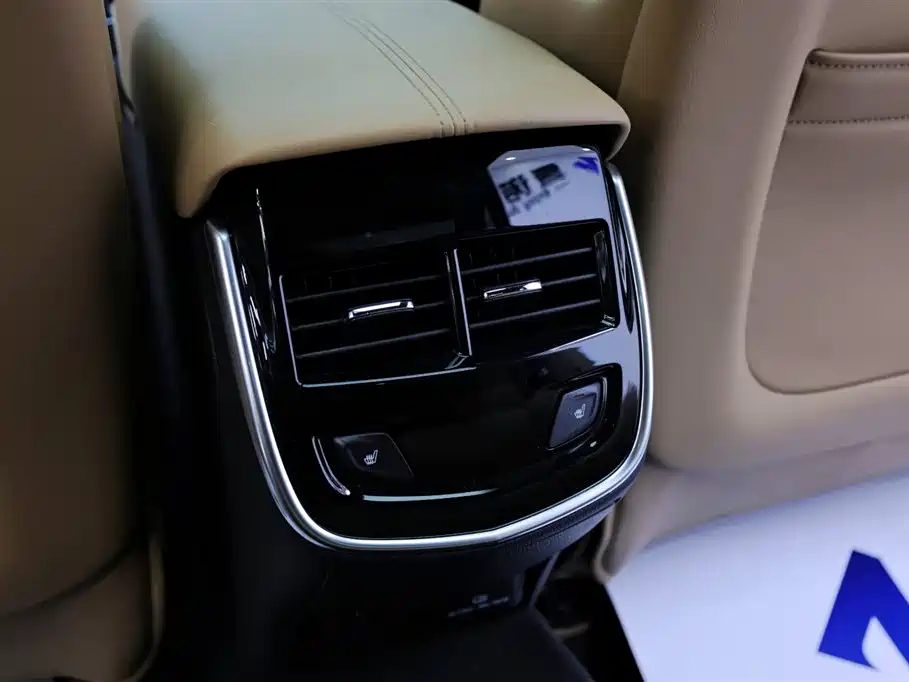 Cadillac XTS 2018 28T Luxury Model фото 33