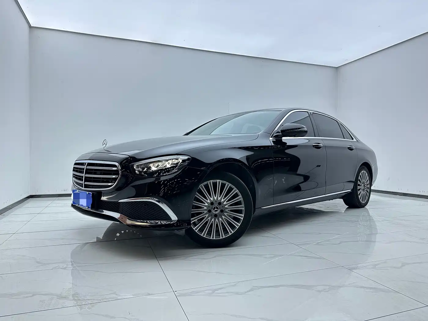 E CLASS