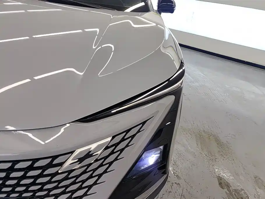 CHANGAN UNI-T