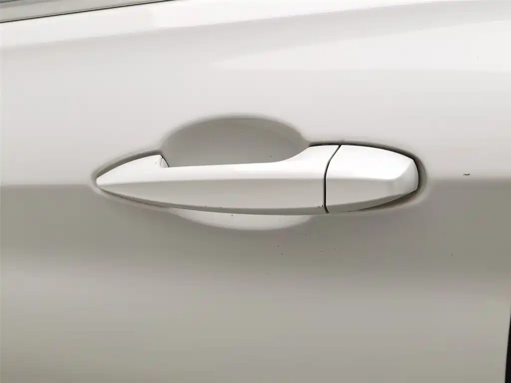 BMW 1 Series 2018 Facelift 118i Fashion фото 18