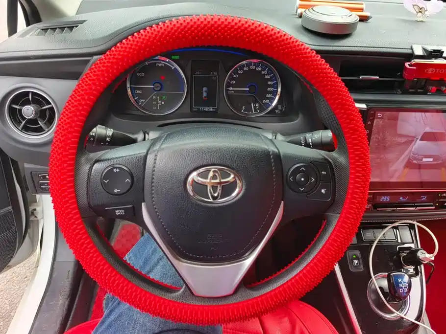 Toyota Corolla Twin Engine E+ 2020 2019 1.8L E-CVT Leading Edition