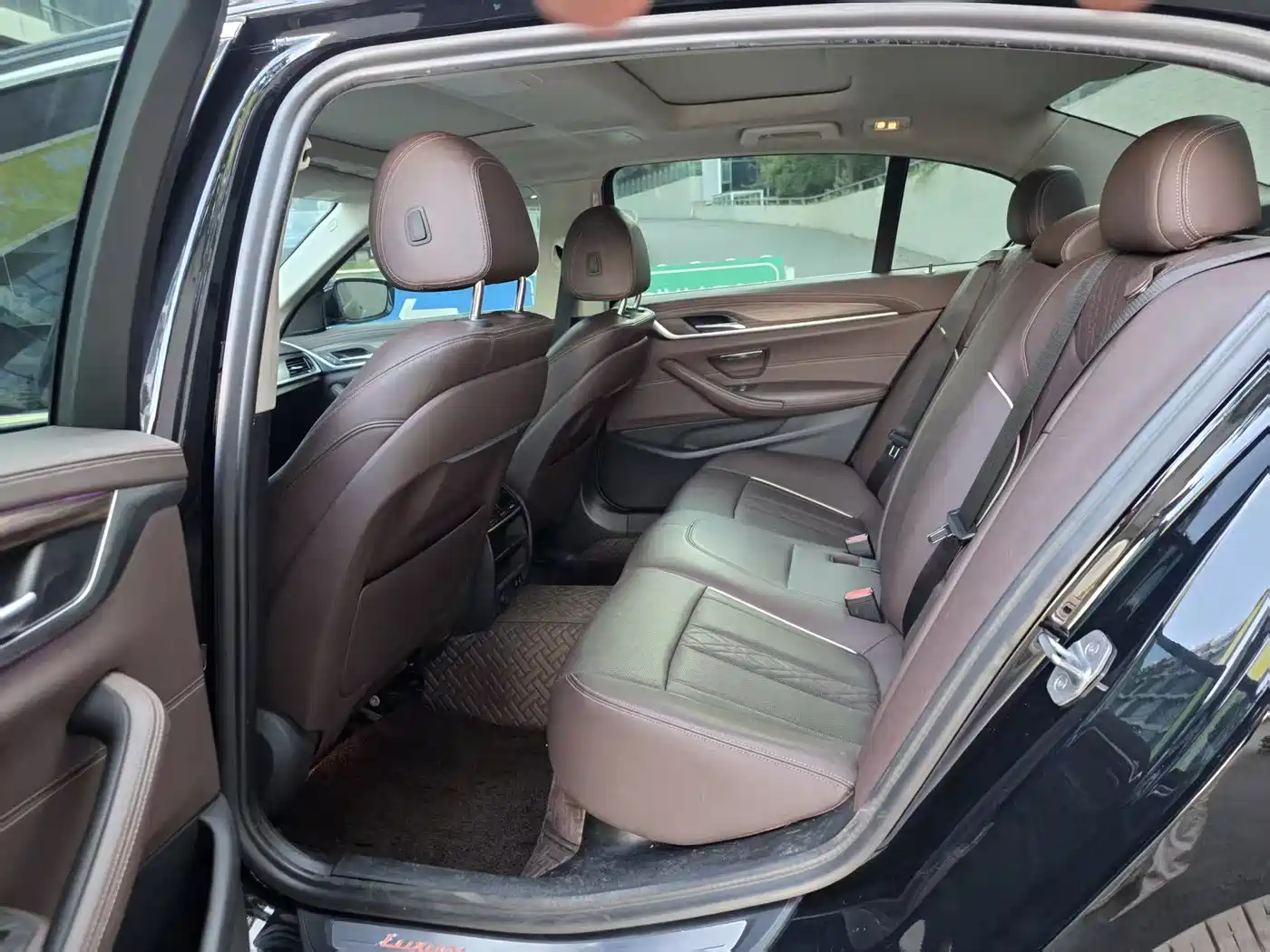 BMW 5 Series 2021 530Li Leading Luxury Package фото 6