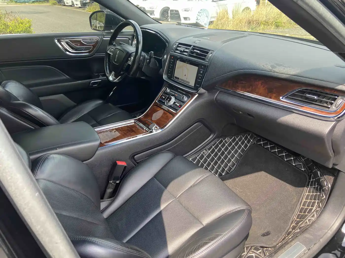 Lincoln Continental 2019 2017 2.0T 2WD Premium Edition