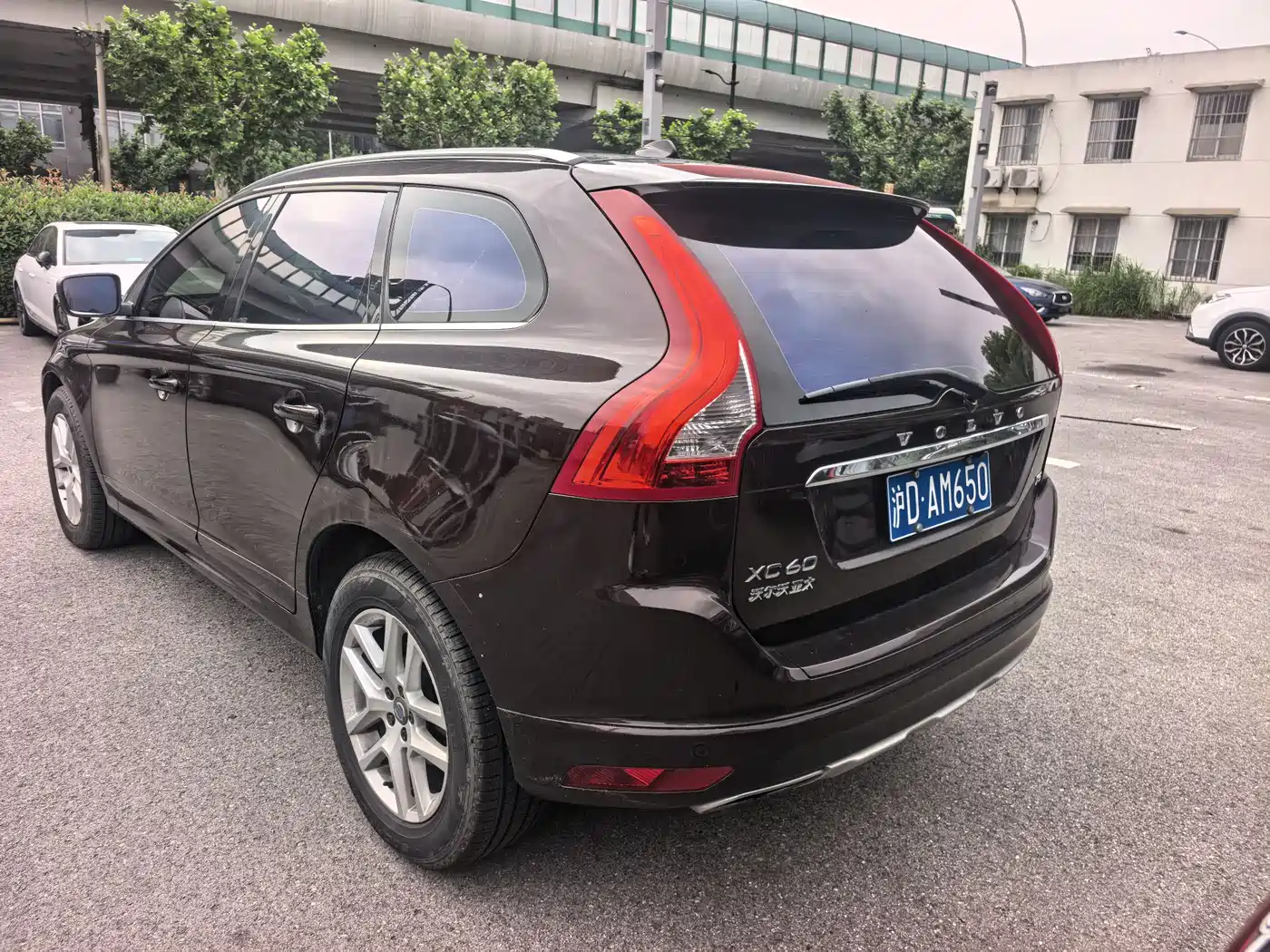 VOLVO XC60
