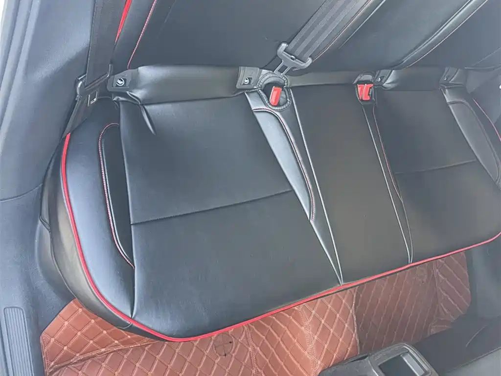 Volkswagen Lamando 2018 230TSI DSG Trend Edition фото 4