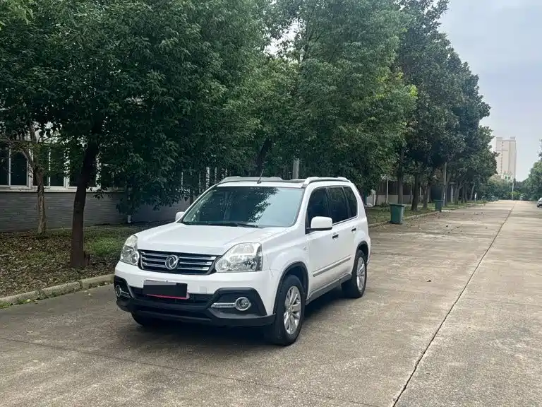 Dongfeng Fengdu MX6 2016 2016 2.0L CVT 2WD All-round Edition