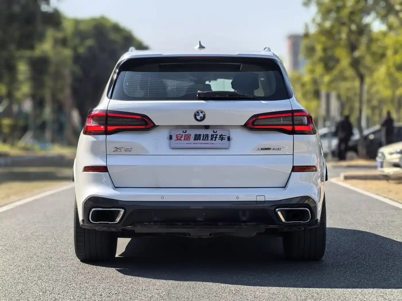 BMW X5 (Import) 2019 xDrive40i M Sport Package фото 4